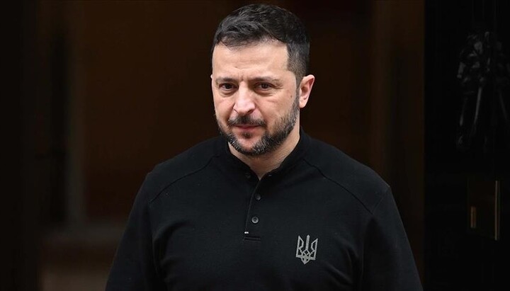 Зеленский поздравил украинцев с Пасхой