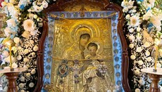 На Буковине более тысячи верующих почтили Красноильский образ Богородицы