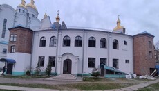 В Чернигове от обстрела пострадал храмовый комплекс УПЦ