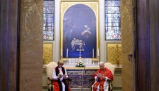 Папа помолился с англиканской епископессой и призвал христиан к единству