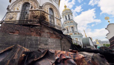 Минкульт: Правительство выделило деньги на восстановление Лавры