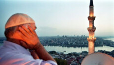 In a Canadian city, a muezzin called Muslims to prayer for the first time