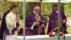 In Olytsya, Catholics from Poland Prayed with the OCU for the Victims of the Volyn Tragedy
