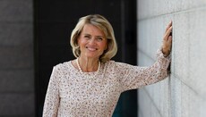 Britain Banned Transit for Finnish MP Who Opposes LGBT