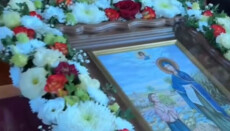 In Alexandrovka, believers performed a religious procession to the site of the apparition of the Mother of God