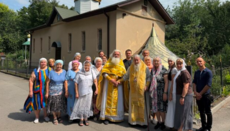 Дніпропетровський митрополит освятив новий хрест і купол храму в Дніпрі