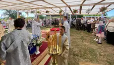 Ієрарх УПЦ очолив престольне свято гонимої громади в Михальчі