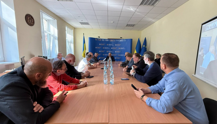 Встреча членов ВСЦиРО с руководством ГЭСС. Фото: сайт ГЭСС