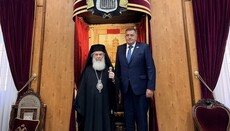Патриарх Феофил III призвал защитить христиан Ближнего Востока