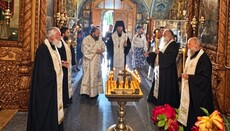 В Прилуках совершили панихиду по погибшим при ракетном обстреле города
