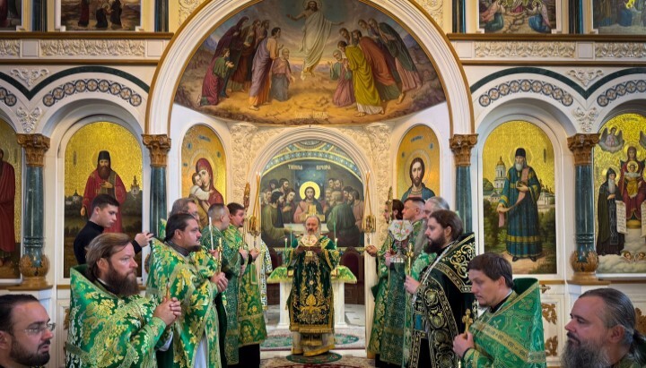 Митрополит Павло очолив святкове богослужіння у скиті Лаври