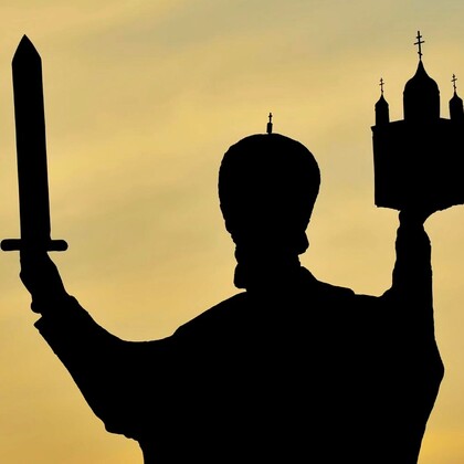 Чи повинна Церква займати чітко виражену політичну позицію?