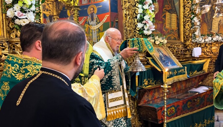 Патриарх Варфоломей на Литургии в Болгарии помянул Думенко
