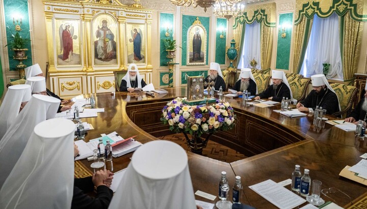 Συνεδρίαση της Αγίας Συνόδου της ΡΟΕ. Φωτογραφία: patriarchia.ru