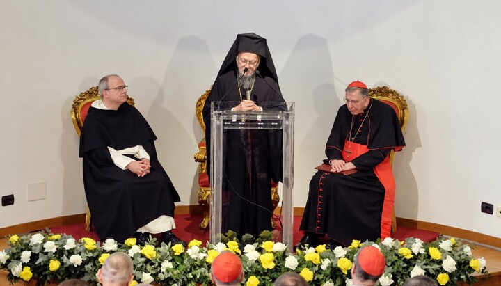 Ο Πατριάρχης Βαρθολομαίος έλαβε διδακτορικό τίτλο στο Ποντιφικό Πανεπιστήμιο της Ρώμης. Φωτογραφία: Romfea
