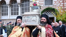 Στη Θεσσαλονίκη πραγματοποιήθηκε πολυάριθμη λιτανεία με τα λείψανα του Αγίου Δημητρίου του Μυροβλήτη
