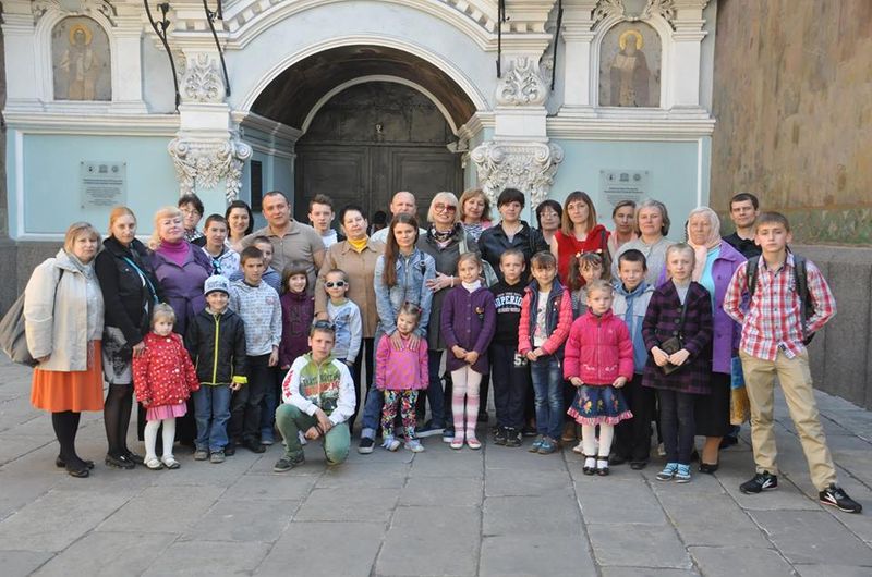 В Киеве провели благотворительную акцию «Пасхальные приветствия» в поддержку детей заключённых фото 14