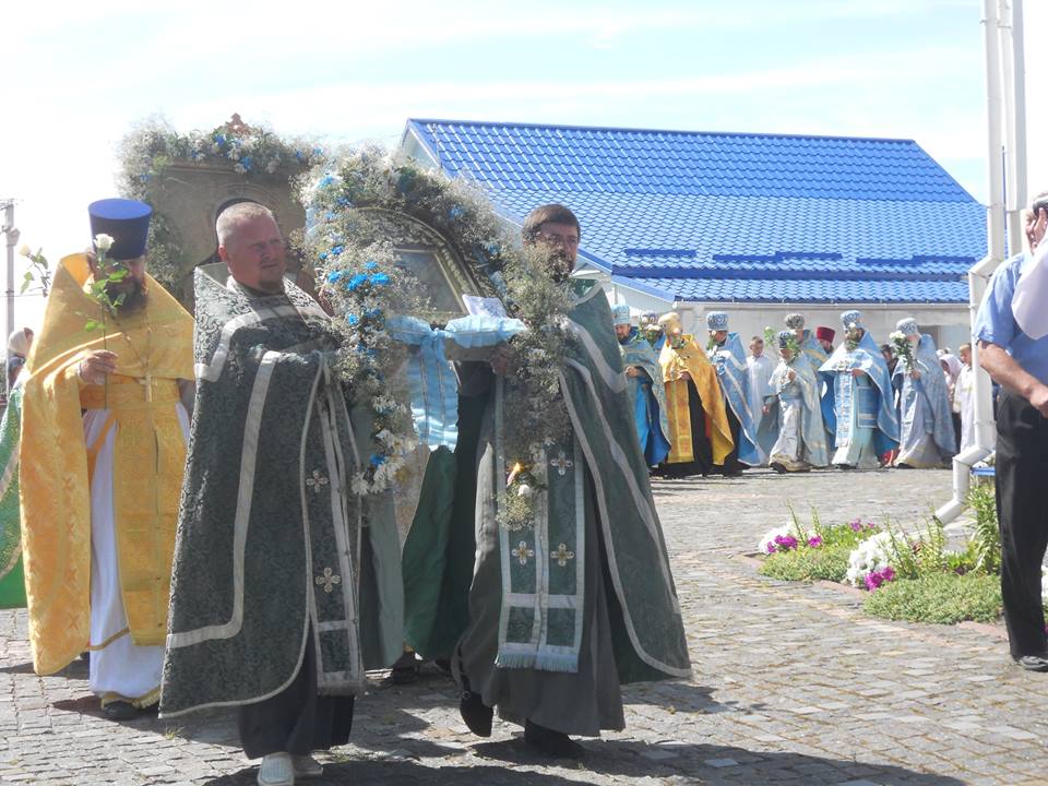 Великі святині маленького міста фото 1