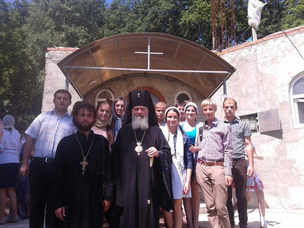 В Мукачевской епархии УПЦ в День независимости православная молодёжь будет молиться за мир в Украине фото 4