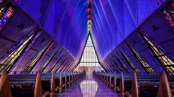 У Мережі опублікували світлини найнезвичайніших церков та соборів фото 21