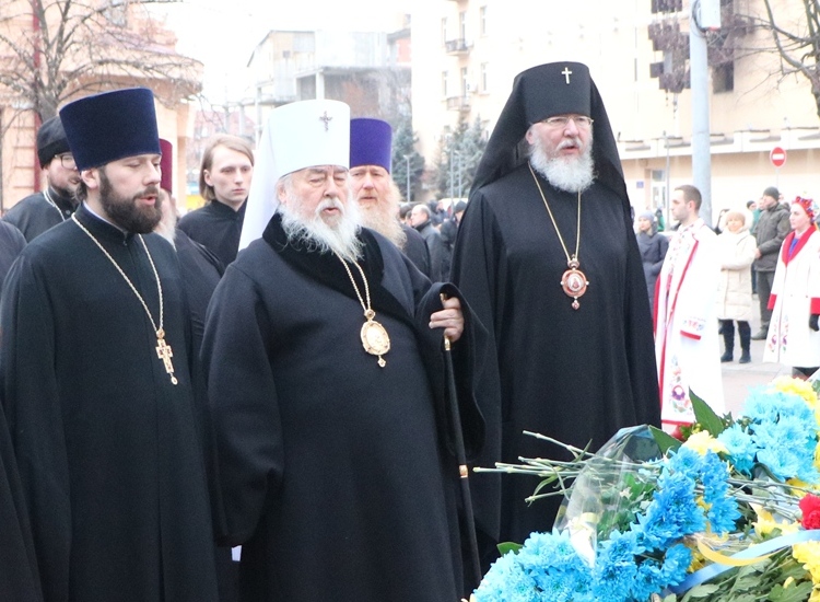 UOC eparchies take part in the celebration of the Day of Unity of Ukraine фото 2