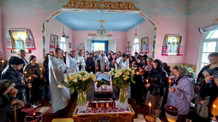 У п’яти єпархіях УПЦ відспівали десятьох військовослужбовців фото 4