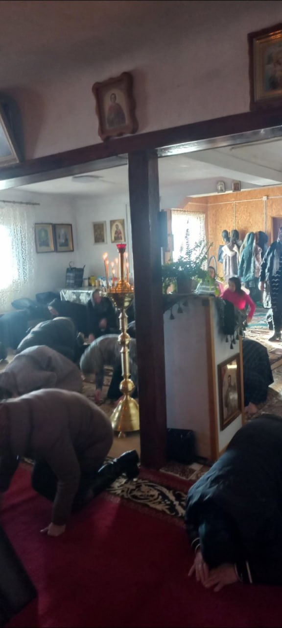 Persecuted UOC communities in Bukovyna pray at Great Penitential Canon фото 1