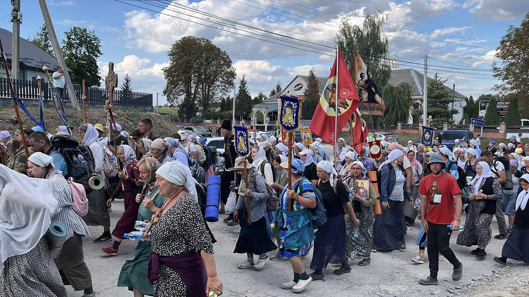 Pochaiv procession as a popular referendum on faith фото 3