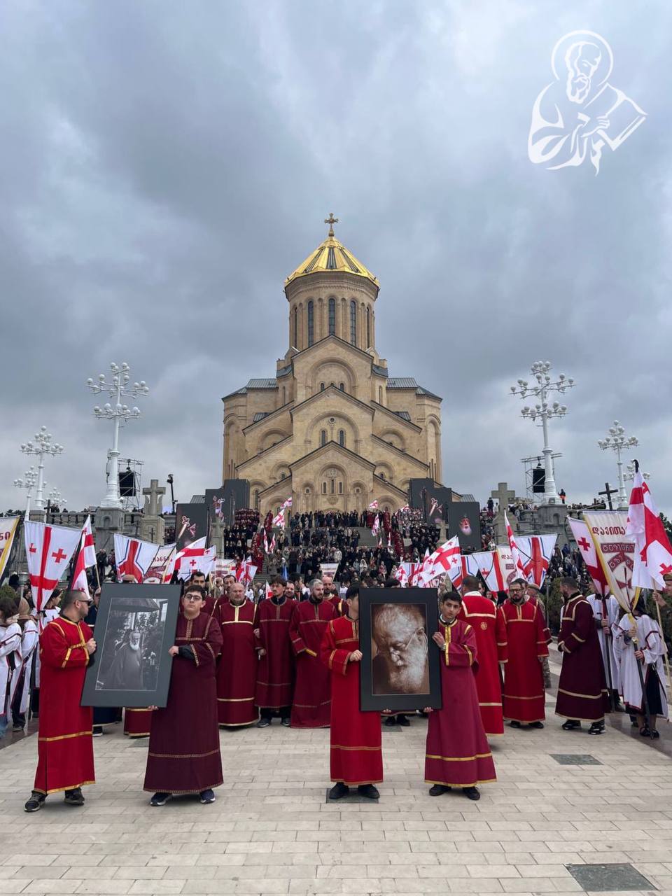 Patriarch Ilia's funeral: live broadcast фото 4