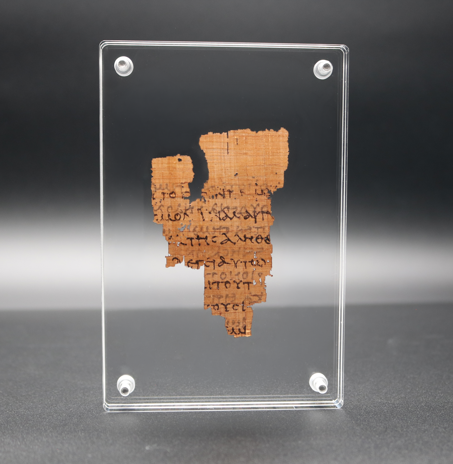Папирус Р52 (копия). Источник: manuscriptshop
