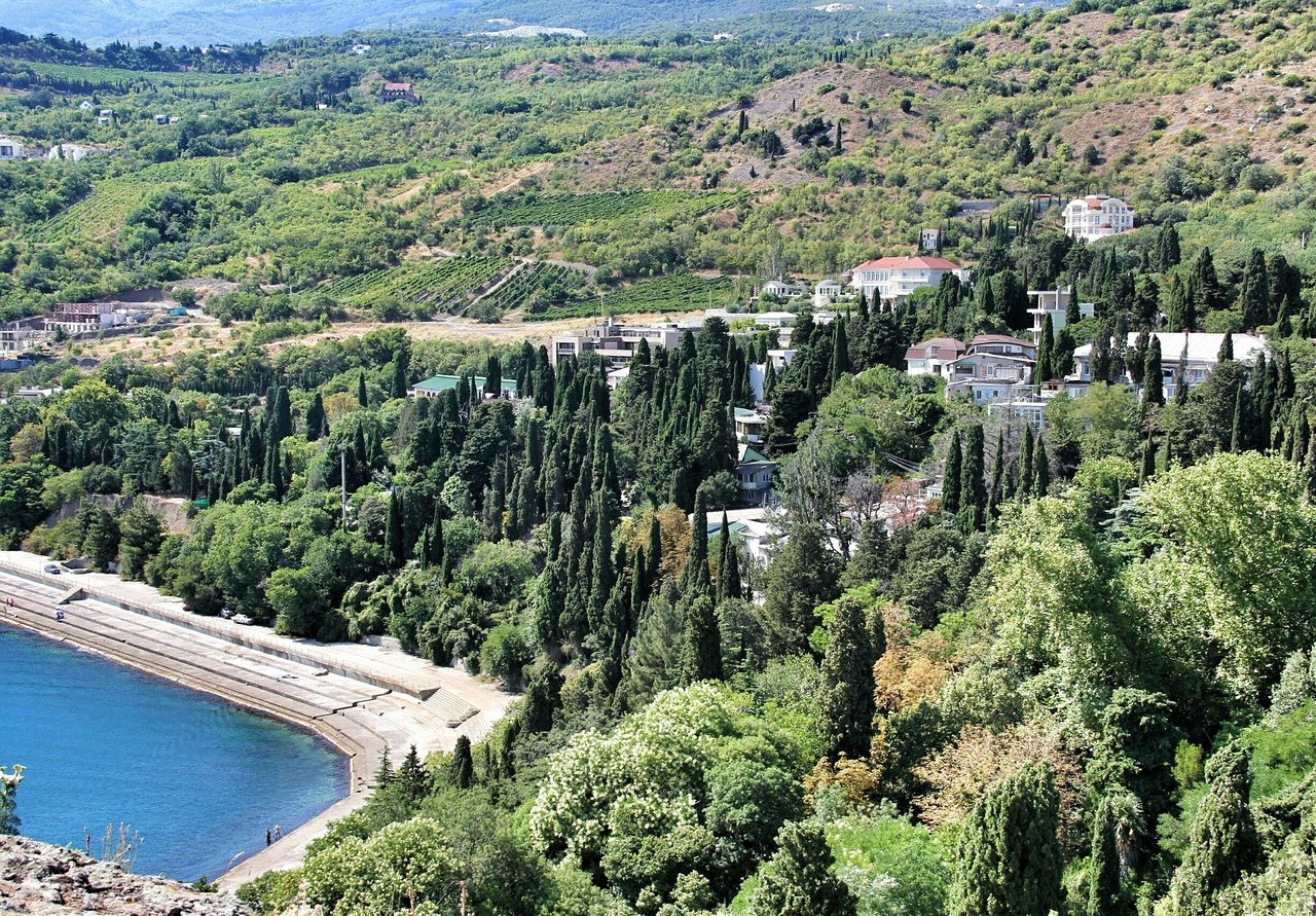Επτά επίσκοποι κατά της άγριας Κριμαίας: πώς η Εκκλησία κατέλαβε το προγεφύρωμα της Χερσονήσου - μια φωτογραφία 1